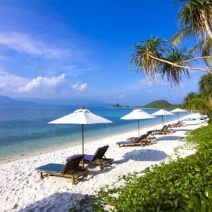 40918530 - beds beach koh matsum island koh samui thailand.